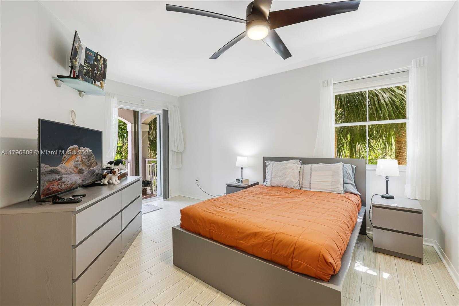 Small Image of 1110 CANELLA LN, Hollywood Number 10