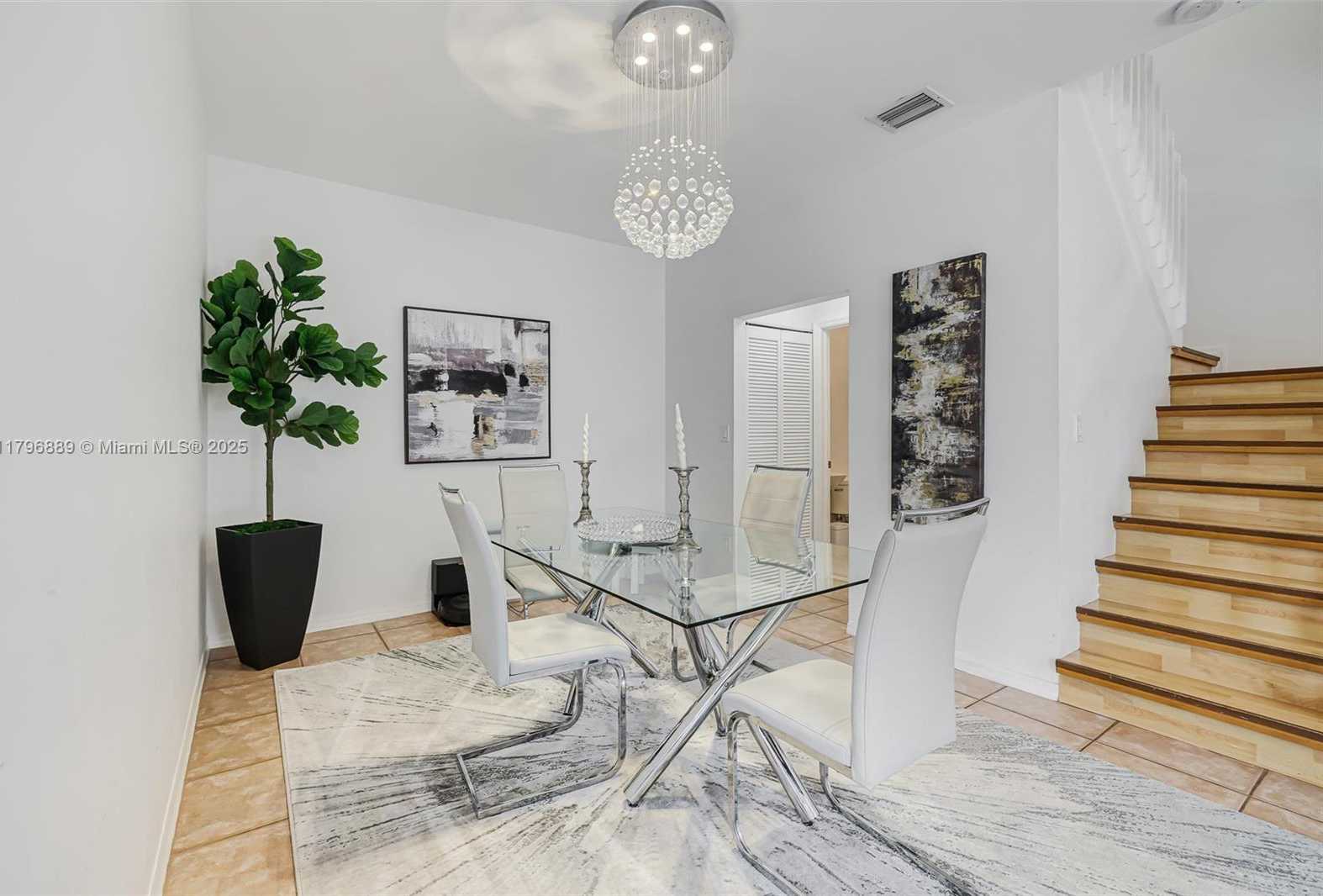 Small Image of 1110 CANELLA LN, Hollywood Number 6