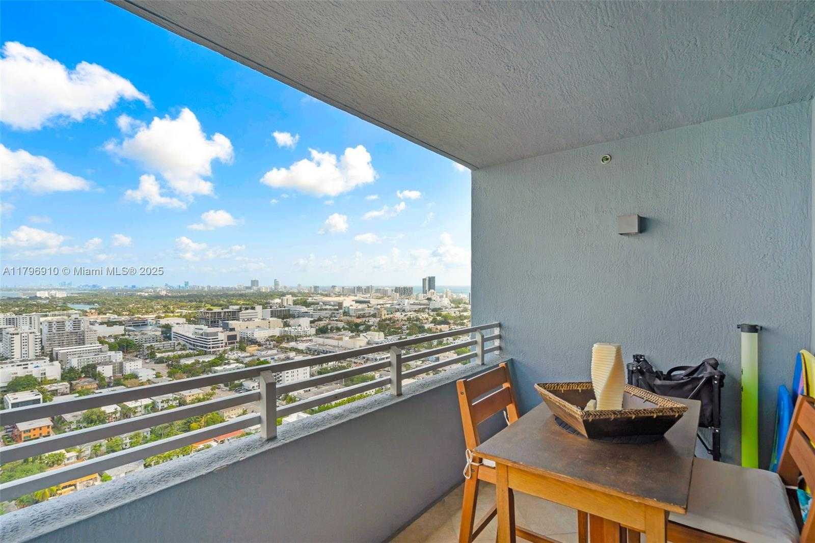 Small Image of 1330 WEST AVE #3003, Miami Beach Number 3