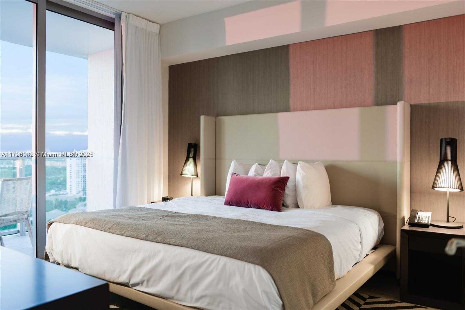 Small Image of 4010 SOUTH OCEAN DR #R1606, Hollywood Number 11