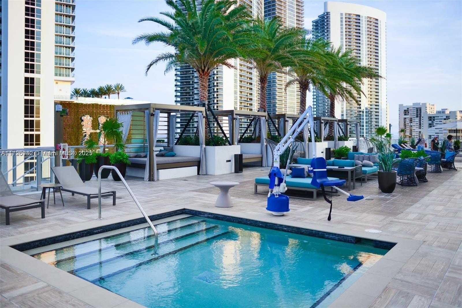 Small Image of 4010 SOUTH OCEAN DR #R1606, Hollywood Number 18
