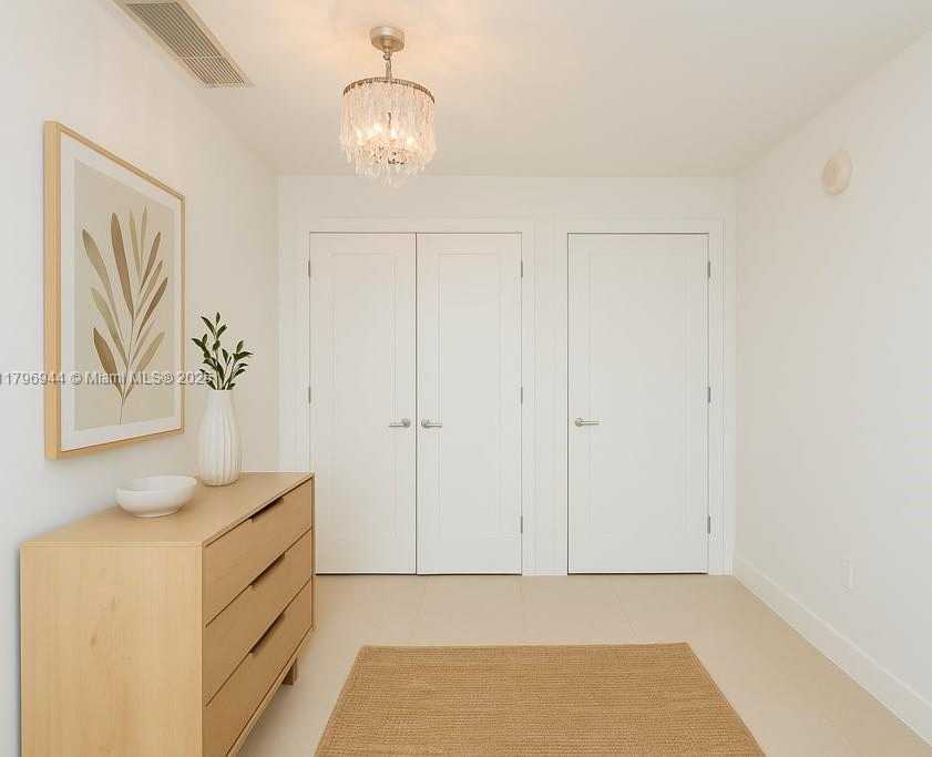 Small Image of 888 BISCAYNE BLVD #2103, Miami Number 20