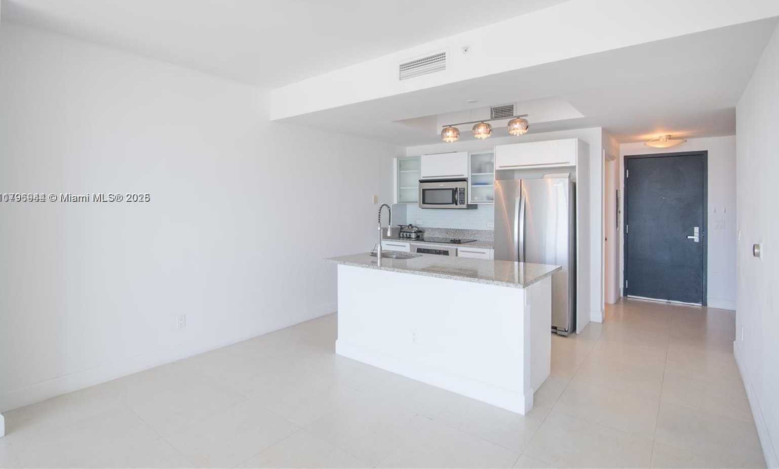 Small Image of 888 BISCAYNE BLVD #2103, Miami Number 9