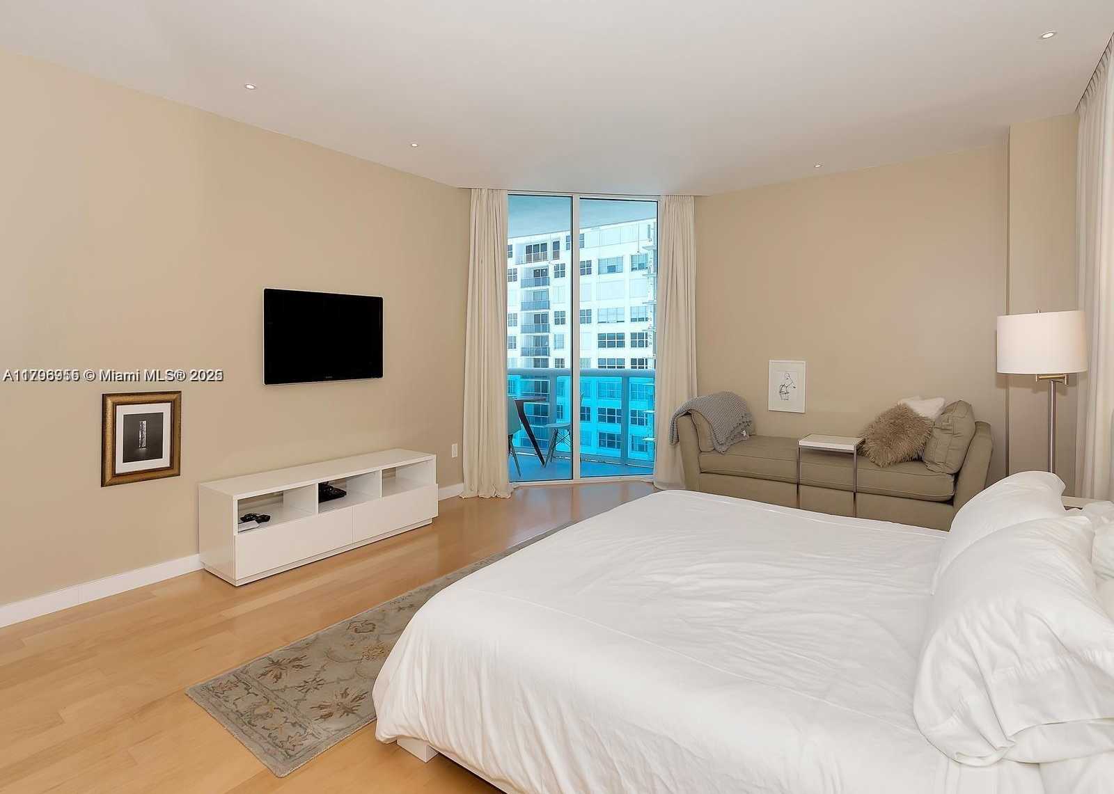 Small Image of 2711 SOUTH OCEAN DR #1206, Hollywood Number 18