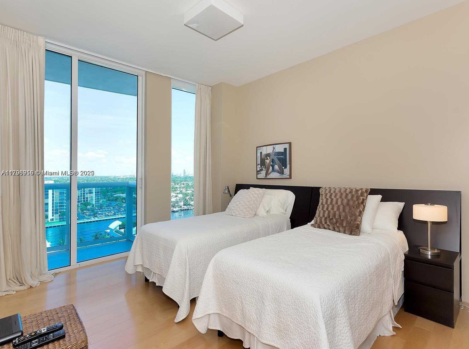 Small Image of 2711 SOUTH OCEAN DR #1206, Hollywood Number 24