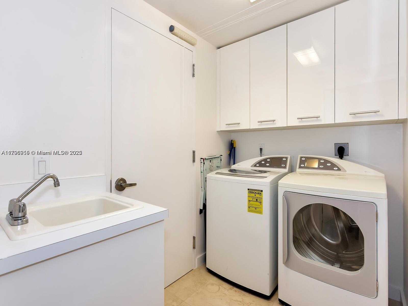 Small Image of 2711 SOUTH OCEAN DR #1206, Hollywood Number 27