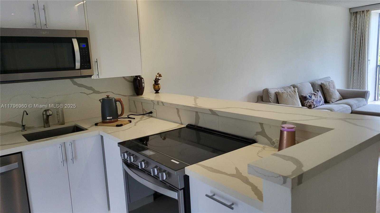 Small Image of 3401 NORTH COUNTRY CLUB DR #410, Aventura Number 24