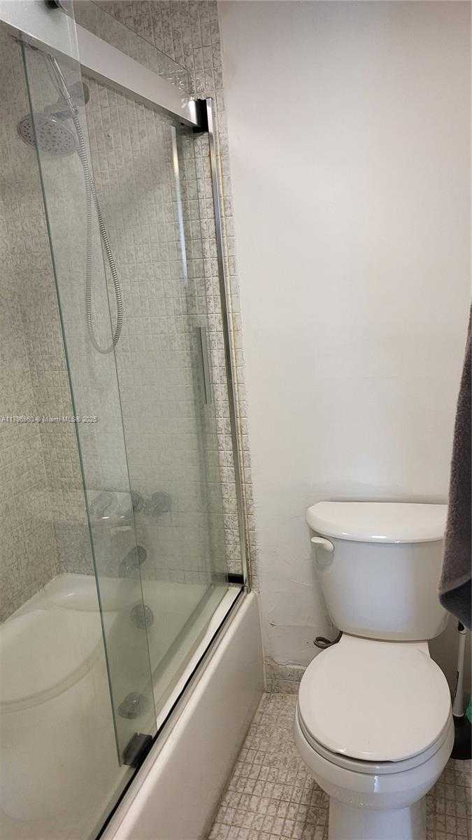 Small Image of 3401 NORTH COUNTRY CLUB DR #410, Aventura Number 39