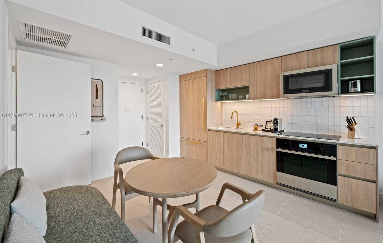 Small Image of 159 NORTH EAST 6TH ST #3504, Miami Number 15