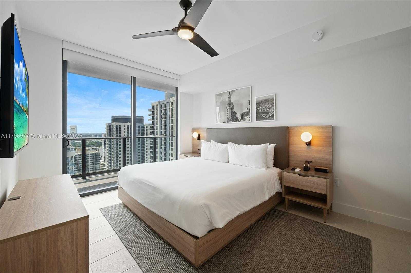 Small Image of 159 NORTH EAST 6TH ST #3504, Miami Number 18