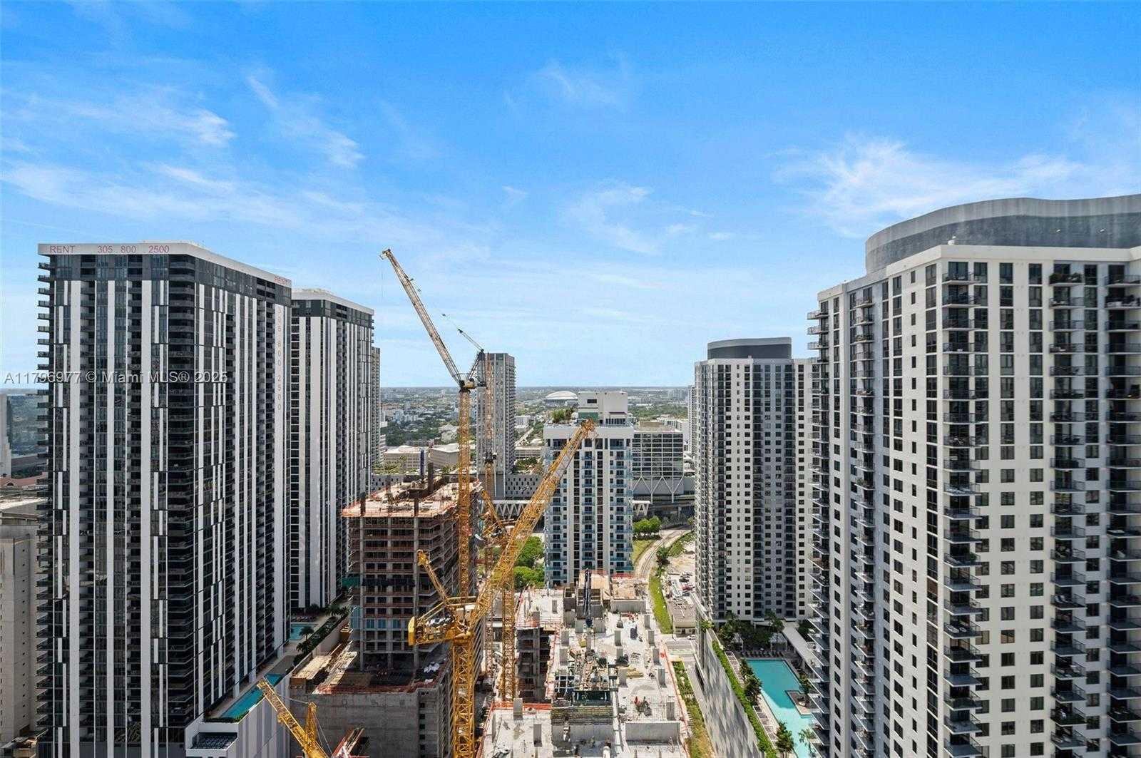Small Image of 159 NORTH EAST 6TH ST #3504, Miami Number 21