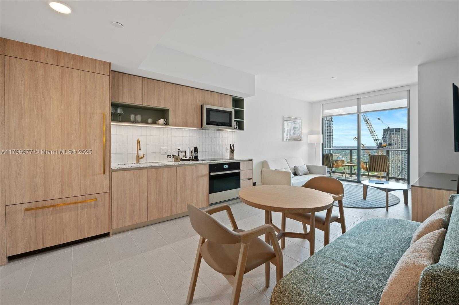 Small Image of 159 NORTH EAST 6TH ST #3504, Miami Number 8