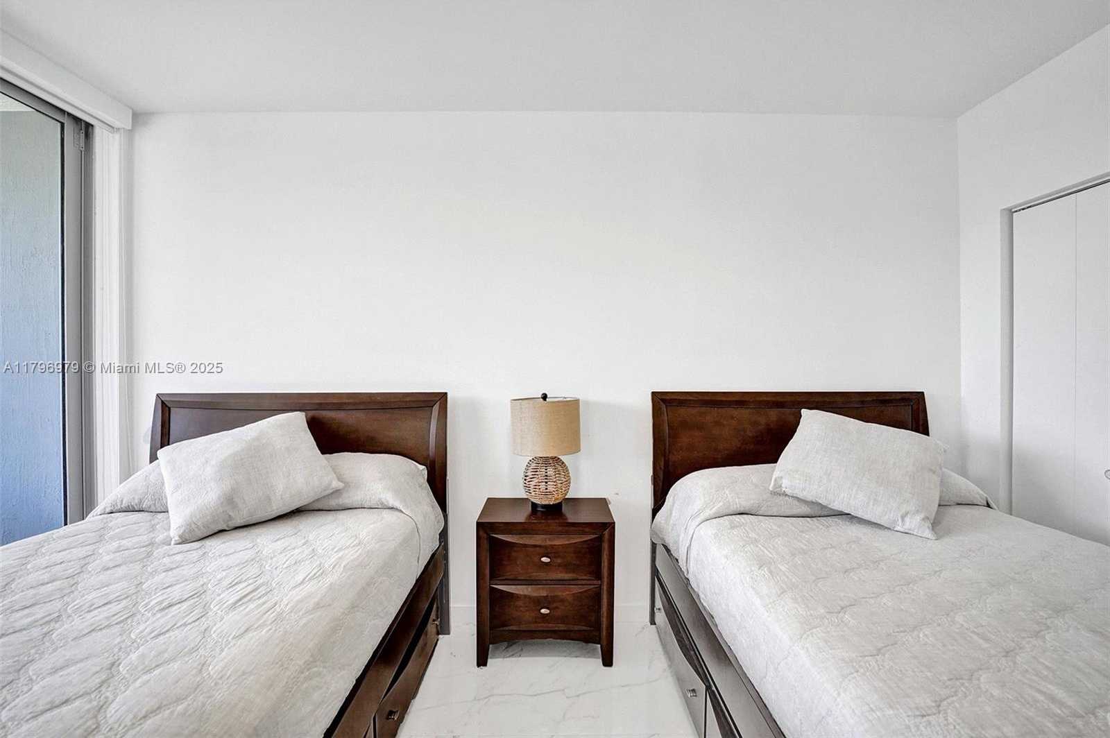 Small Image of 488 NORTH EAST 18TH ST #208, Miami Number 33