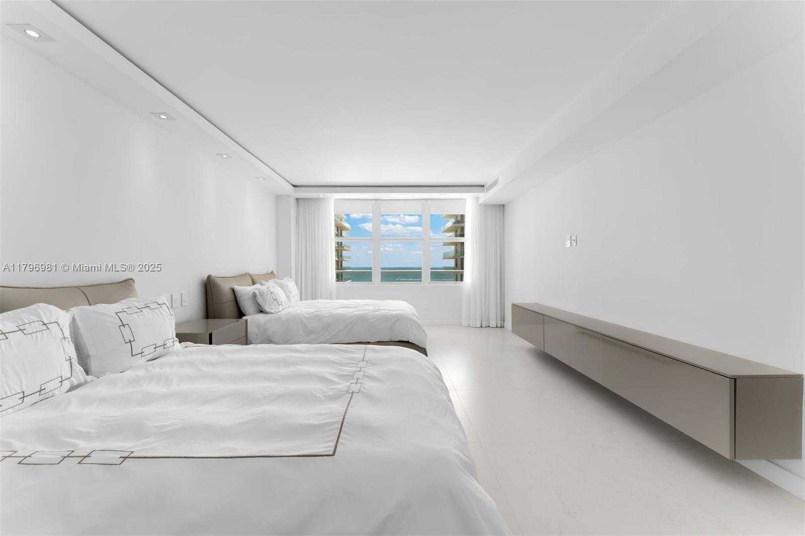 Small Image of 9801 COLLINS AVE #17P, Bal Harbour Number 16