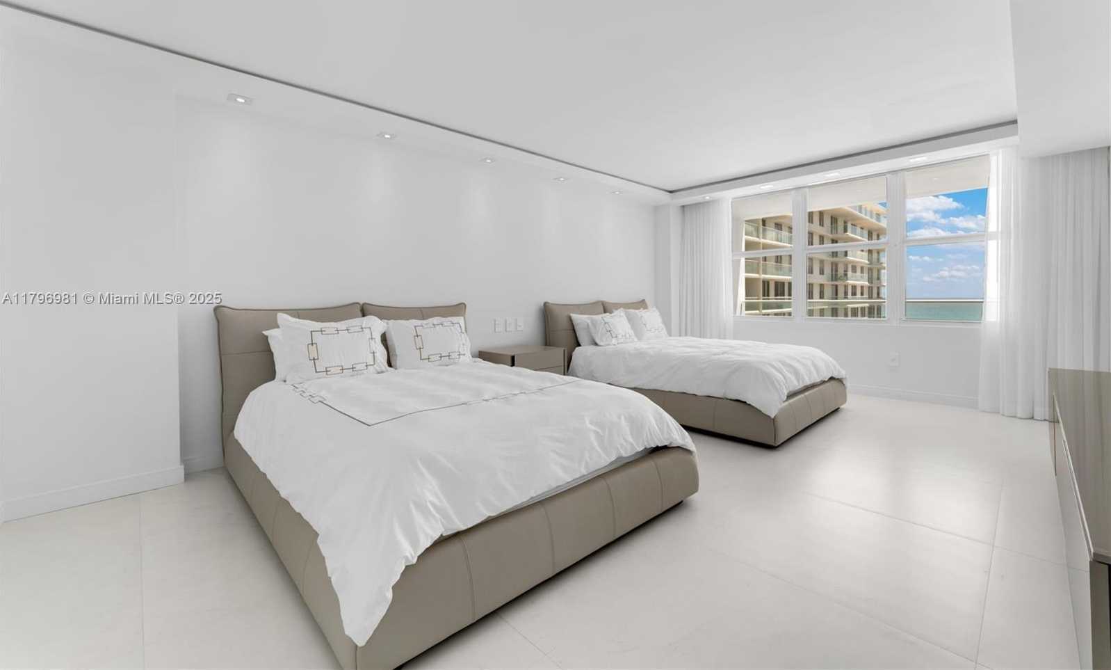 Small Image of 9801 COLLINS AVE #17P, Bal Harbour Number 18