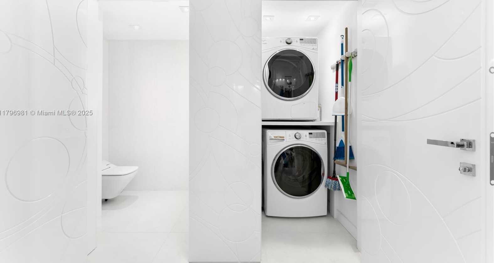 Small Image of 9801 COLLINS AVE #17P, Bal Harbour Number 23
