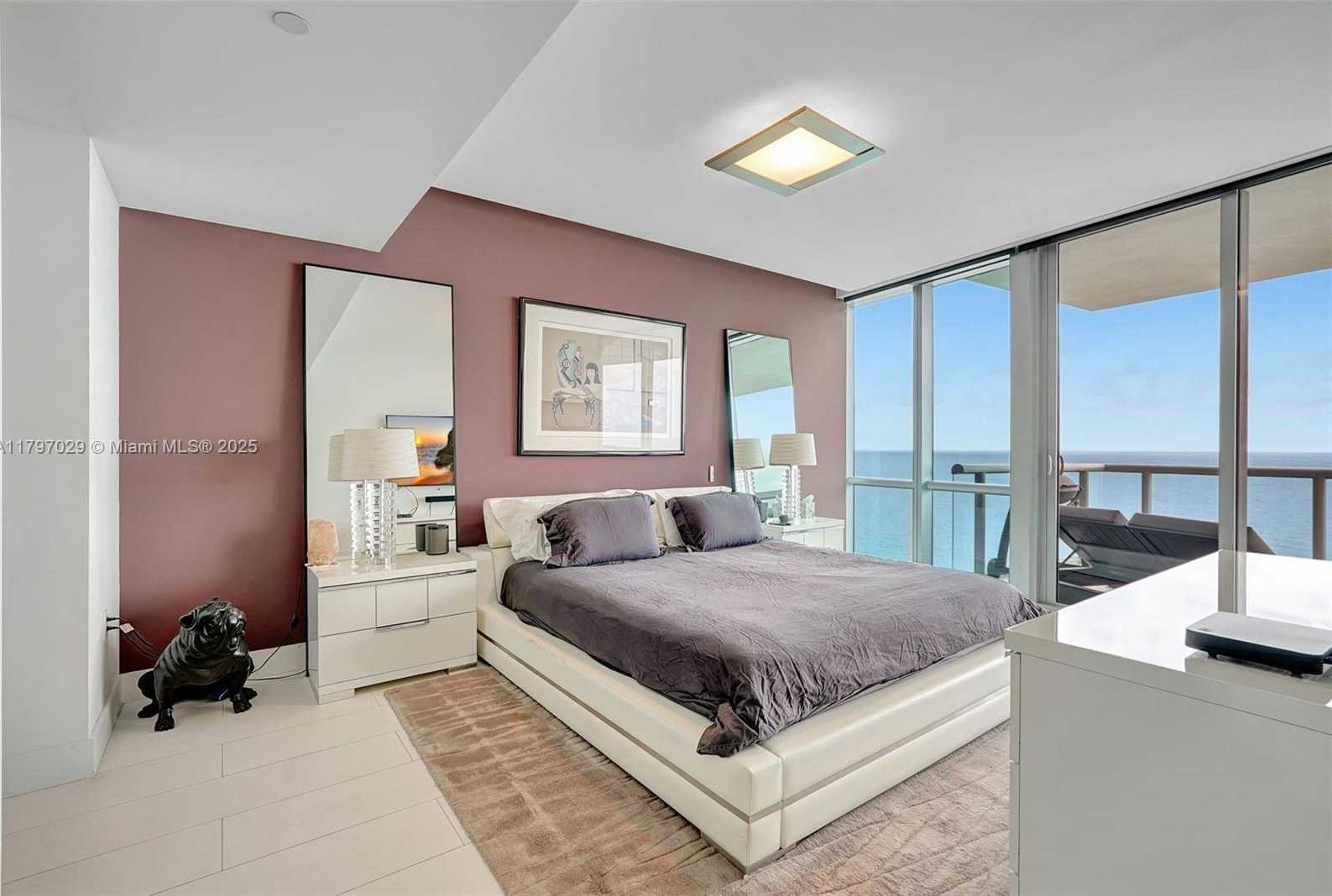 Small Image of 17121 COLLINS AVE #2307, Sunny Isles Beach Number 7