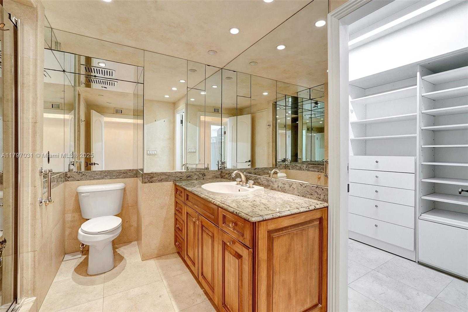 Small Image of 19667 TURNBERRY WAY #16GR, Aventura Number 55