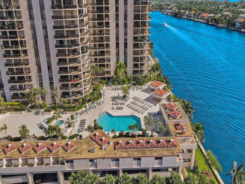 Small Image of 19667 TURNBERRY WAY #16GR, Aventura Number 71