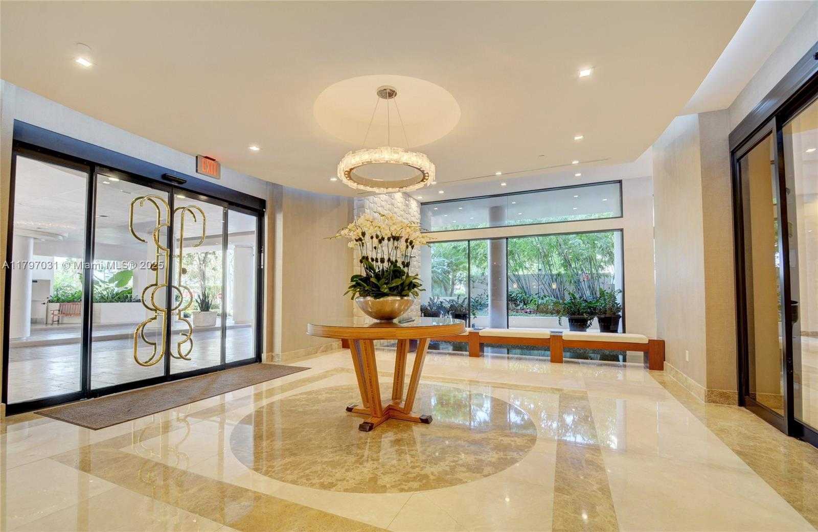 Small Image of 19667 TURNBERRY WAY #16GR, Aventura Number 76