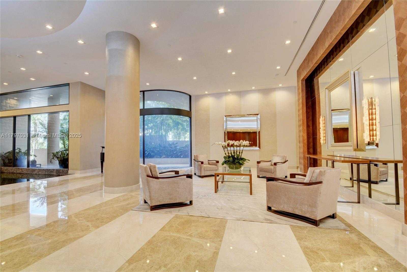 Small Image of 19667 TURNBERRY WAY #16GR, Aventura Number 77