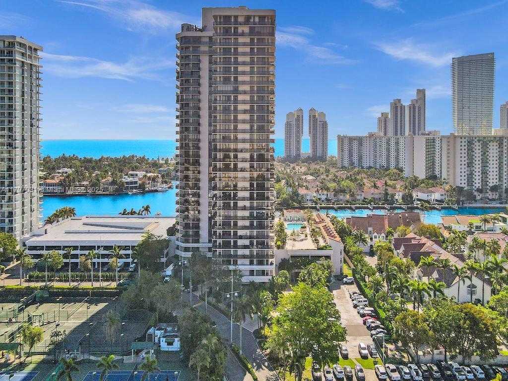Small Image of 19667 TURNBERRY WAY #16GR, Aventura Number 89