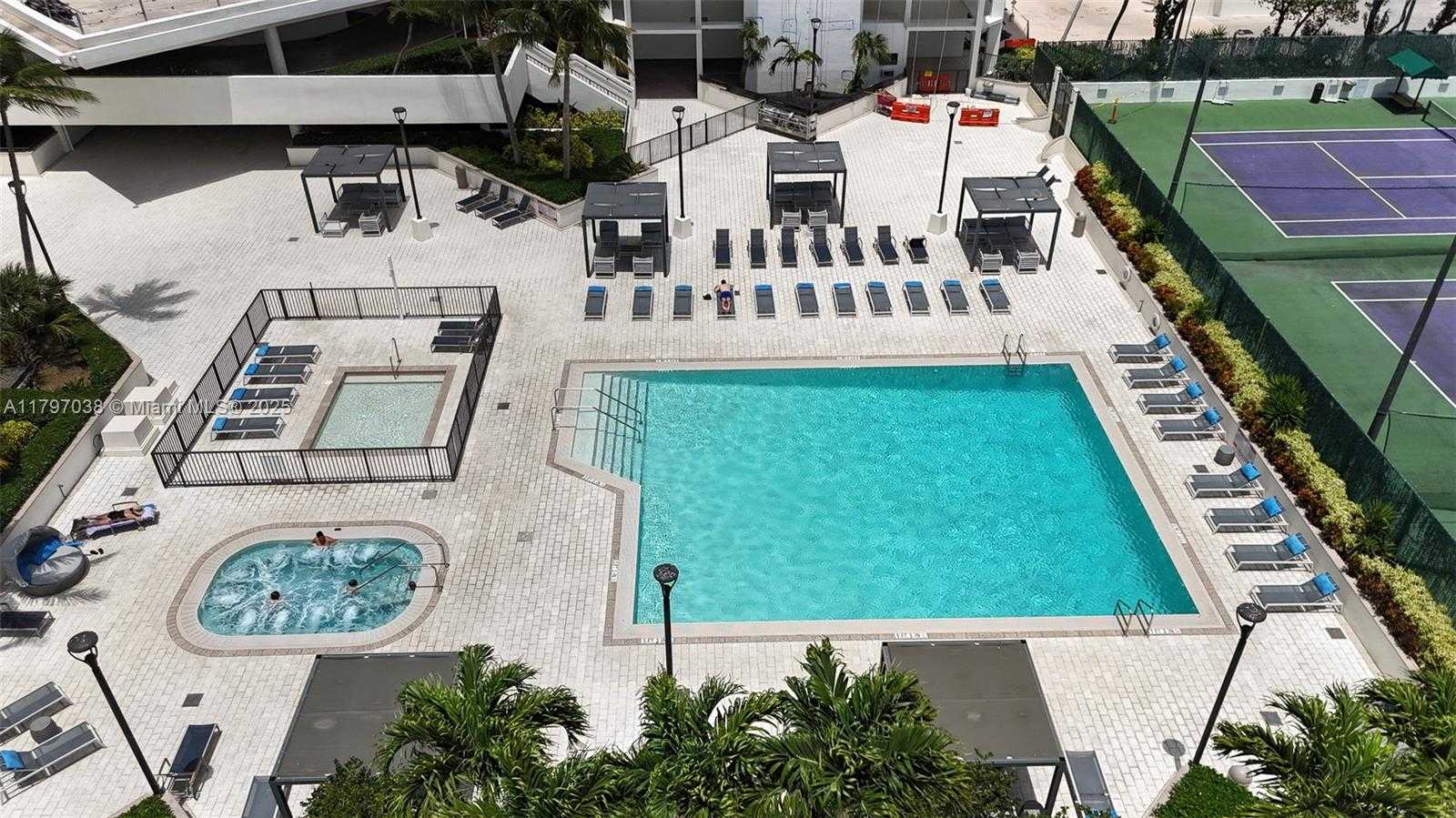 Small Image of 1865 BRICKELL AVE #A514, Miami Number 16