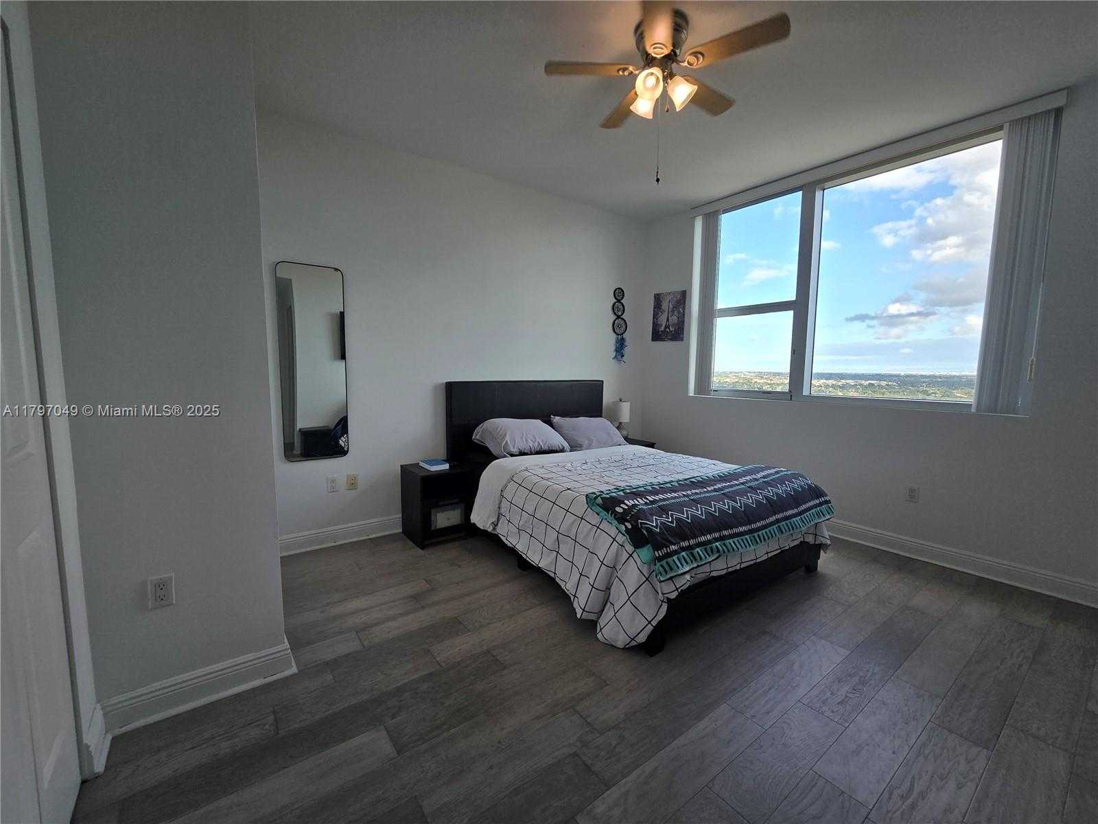 Small Image of 2641 NORTH FLAMINGO RD #2601N, Sunrise Number 13