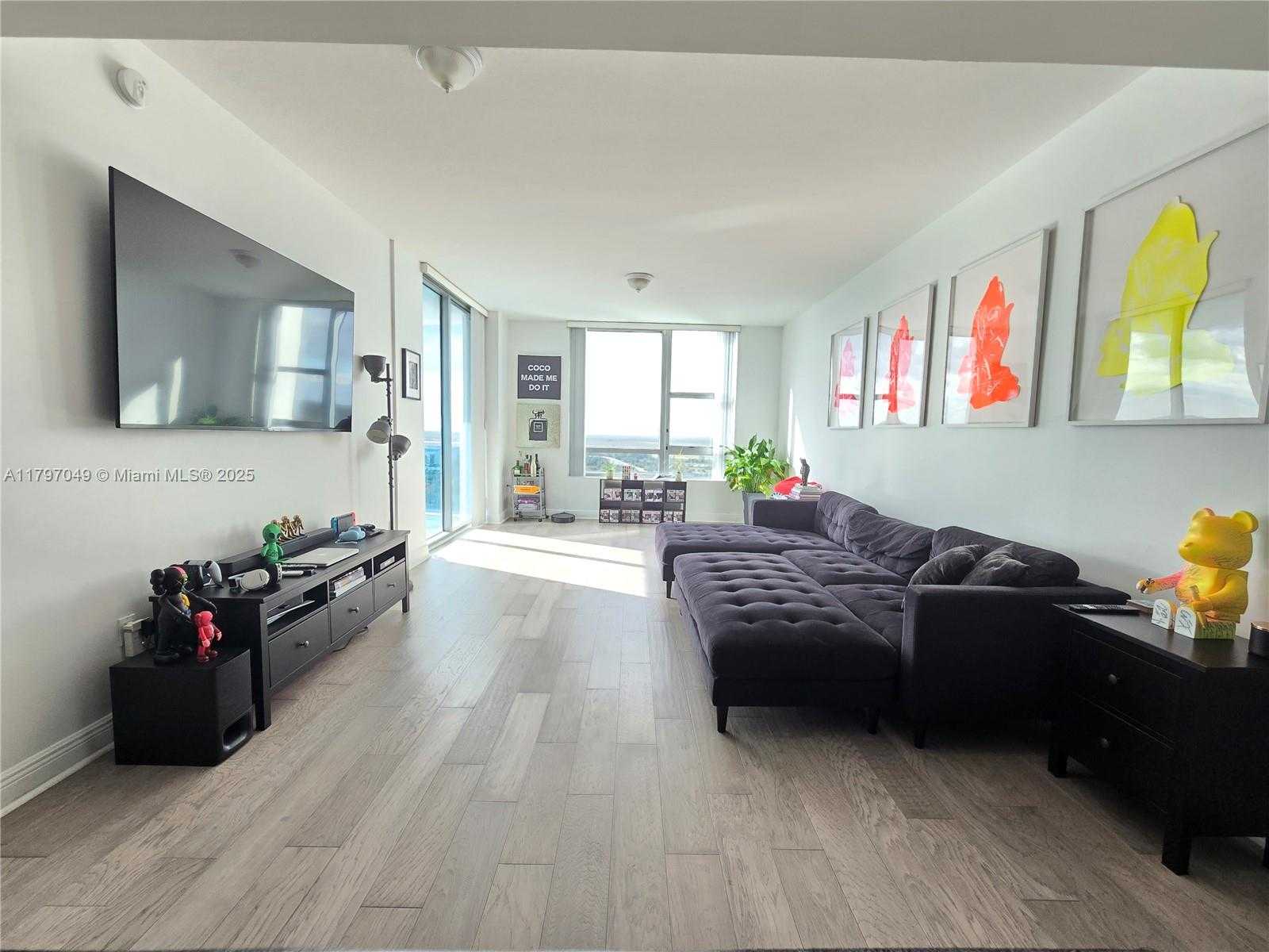 Small Image of 2641 NORTH FLAMINGO RD #2601N, Sunrise Number 2