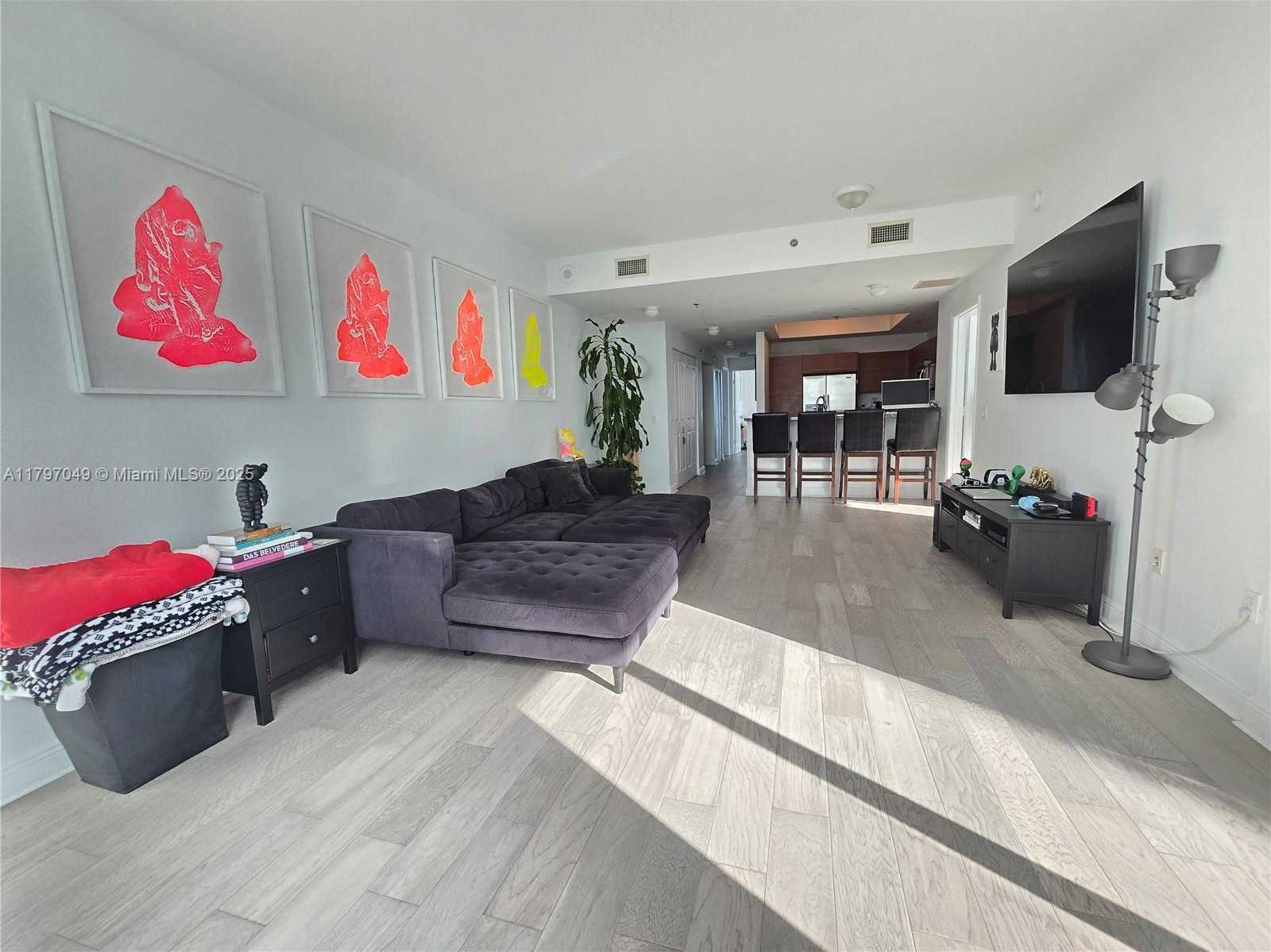 Small Image of 2641 NORTH FLAMINGO RD #2601N, Sunrise Number 3