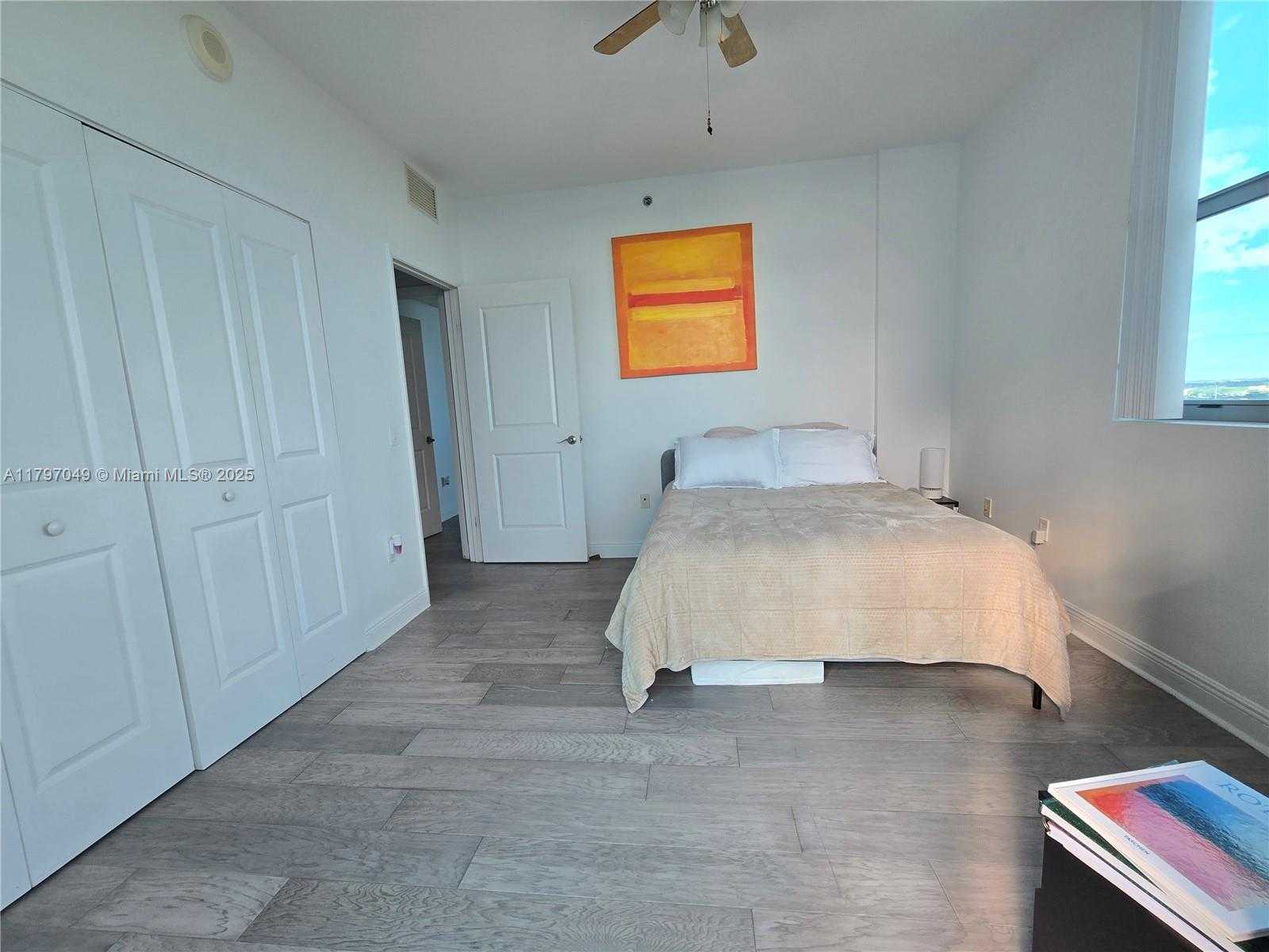 Small Image of 2641 NORTH FLAMINGO RD #2601N, Sunrise Number 6