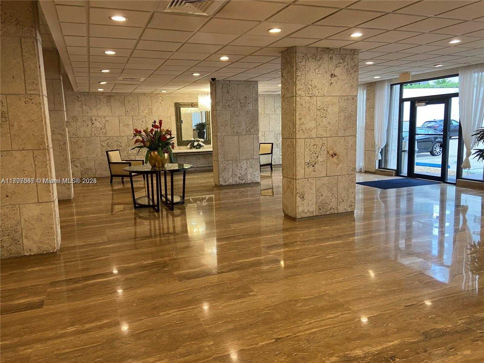 Small Image of 1980 SOUTH OCEAN DR #2B, Hallandale Beach Number 21