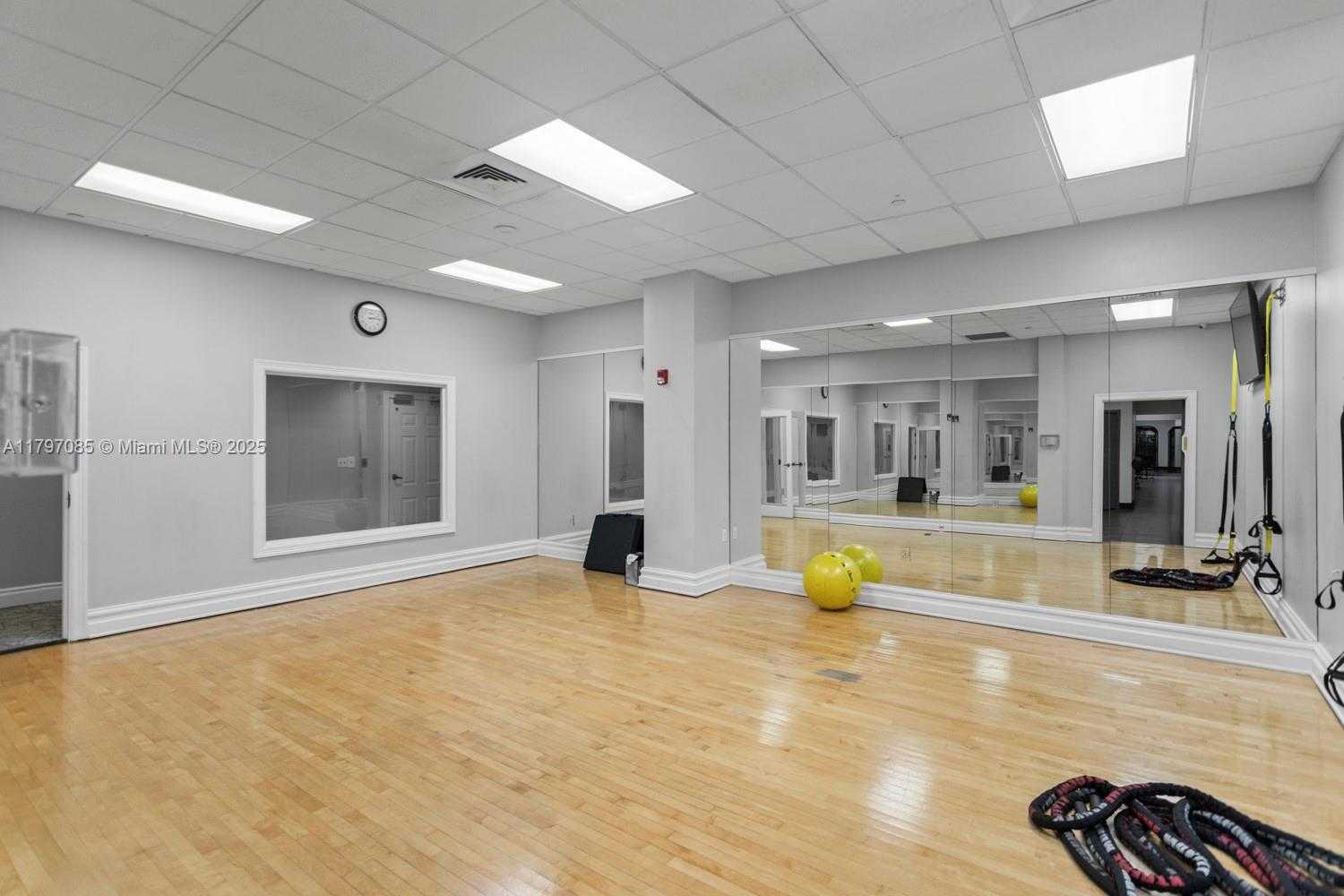 Small Image of 2501 SOUTH OCEAN DR #1614, Hollywood Number 40