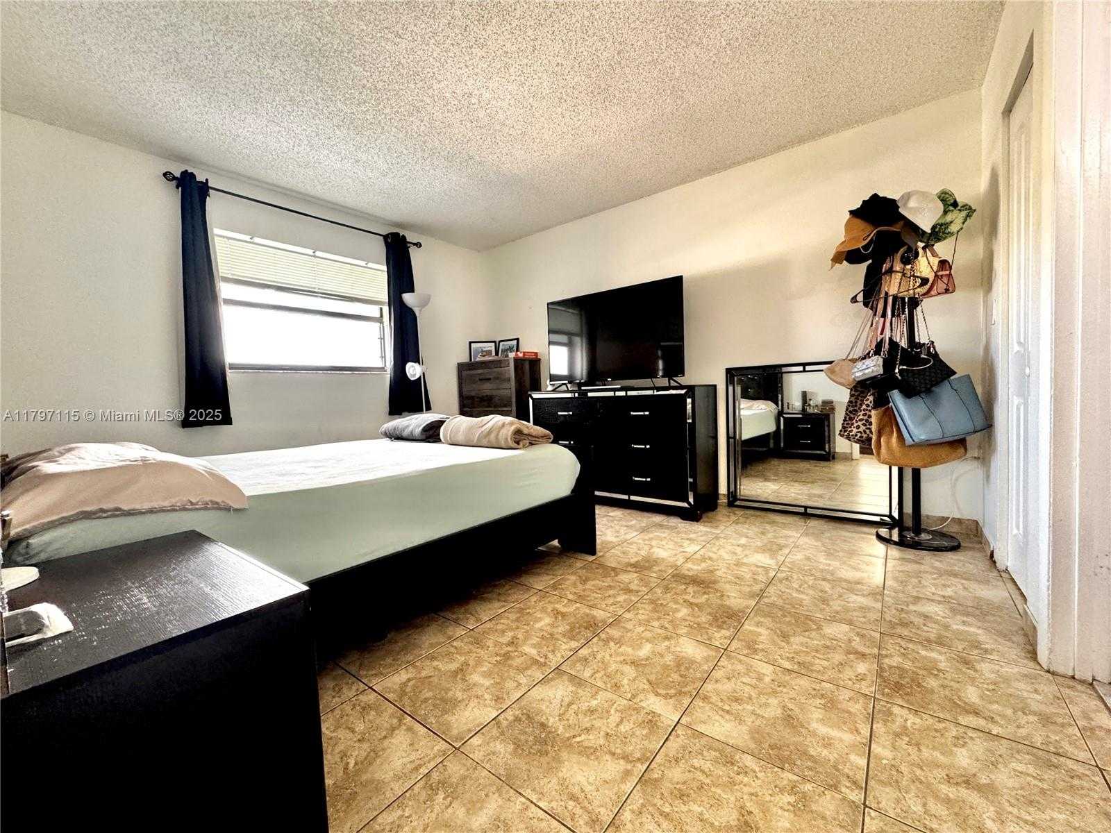 Small Image of 8145 NORTH WEST 7TH ST #404, Miami Number 8