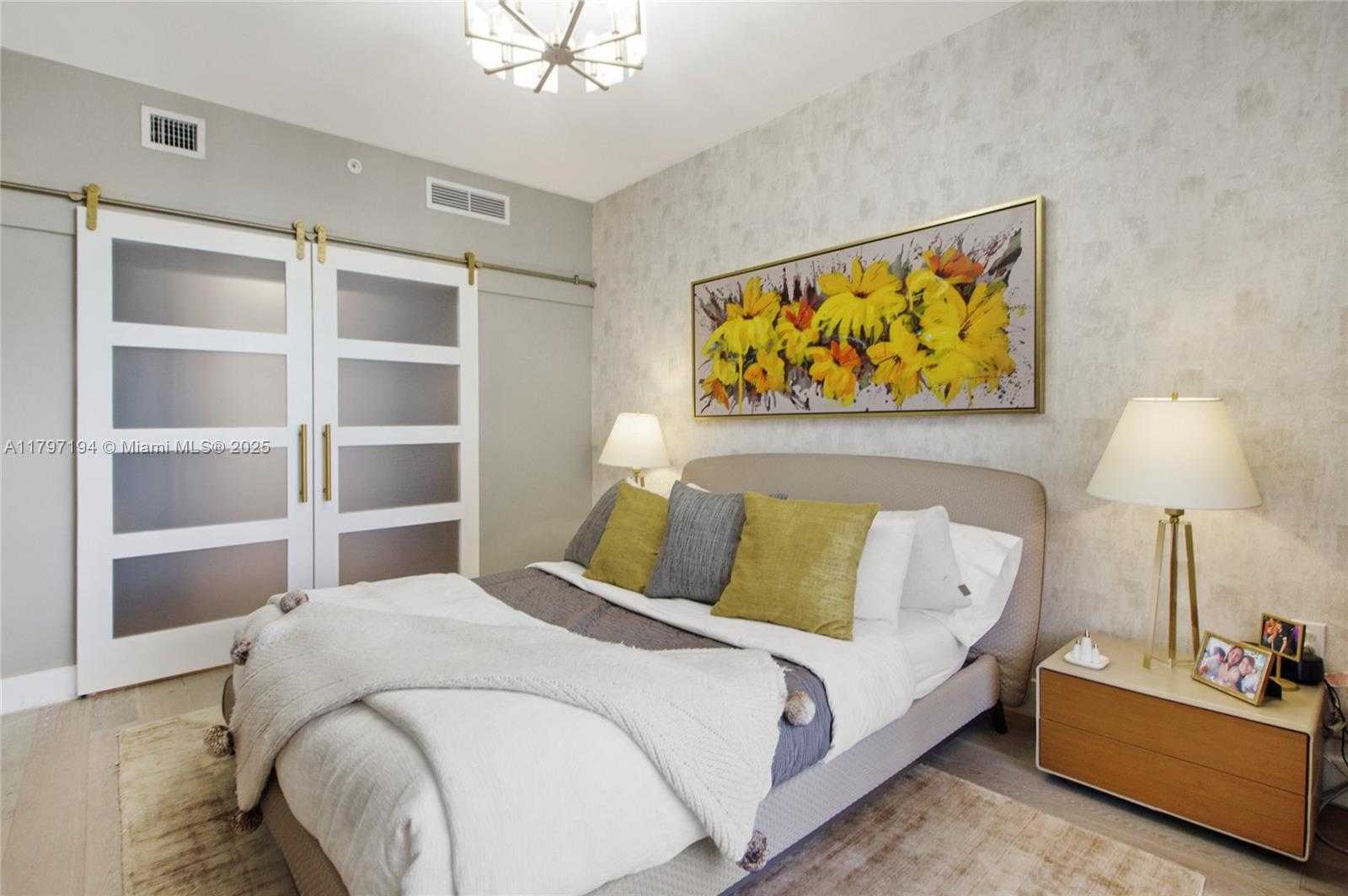 Small Image of 1010 BRICKELL AVE #3105, Miami Number 13