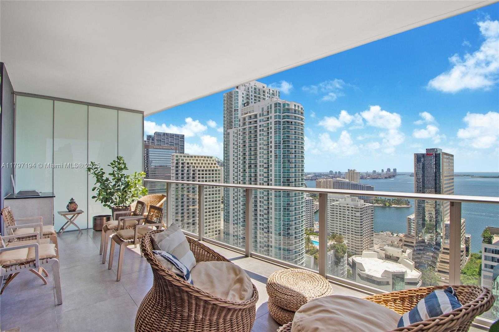 Small Image of 1010 BRICKELL AVE #3105, Miami Number 21