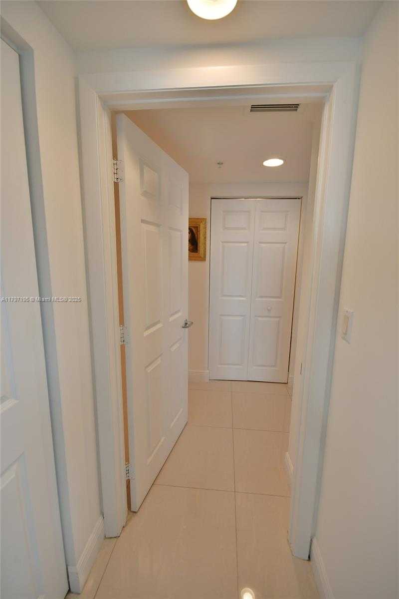 Small Image of 3232 SOUTH WEST 22ND TER #1502, Miami Number 21