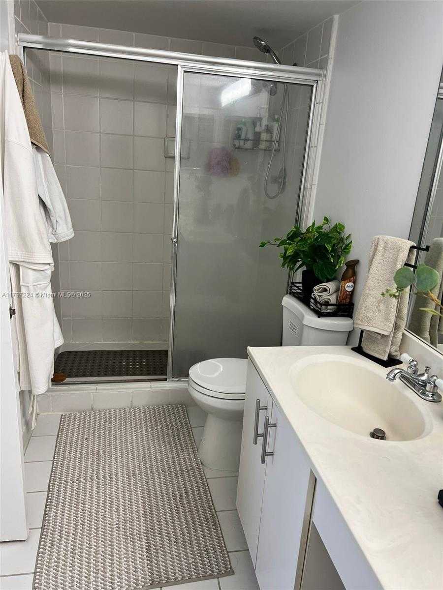 Small Image of 3300 NORTH EAST 192ND ST #803, Aventura Number 12