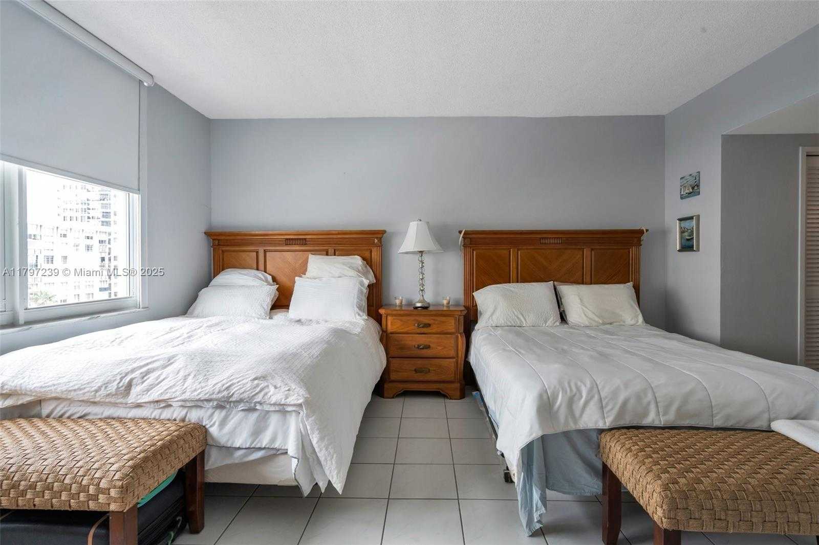 Small Image of 5601 COLLINS AVE #615, Miami Beach Number 19