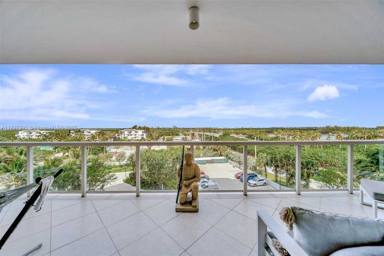 Small Image of 6051 NORTH OCEAN DR #603, Hollywood Number 19