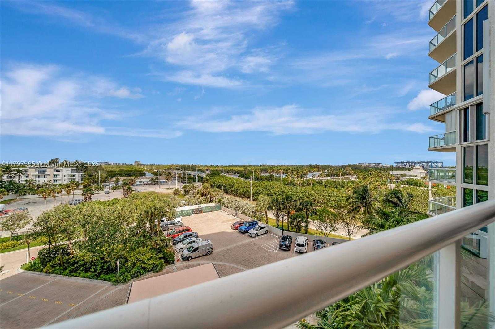 Small Image of 6051 NORTH OCEAN DR #603, Hollywood Number 23