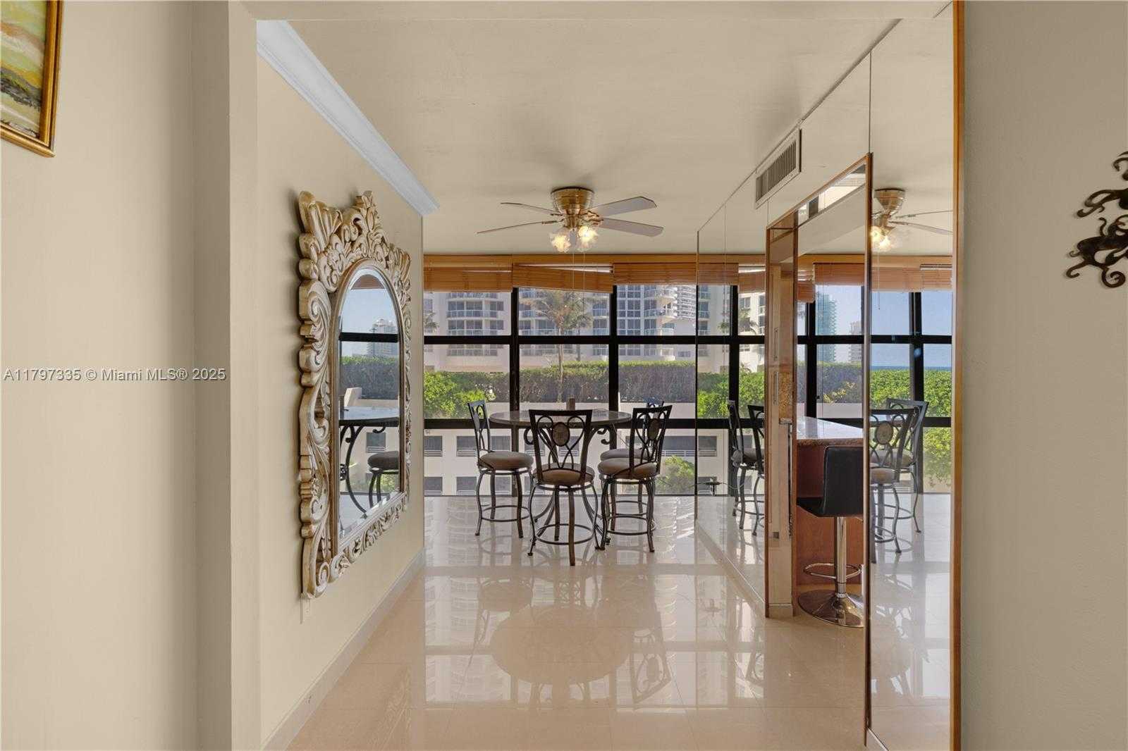 Small Image of 6423 COLLINS AVE #703, Miami Beach Number 12