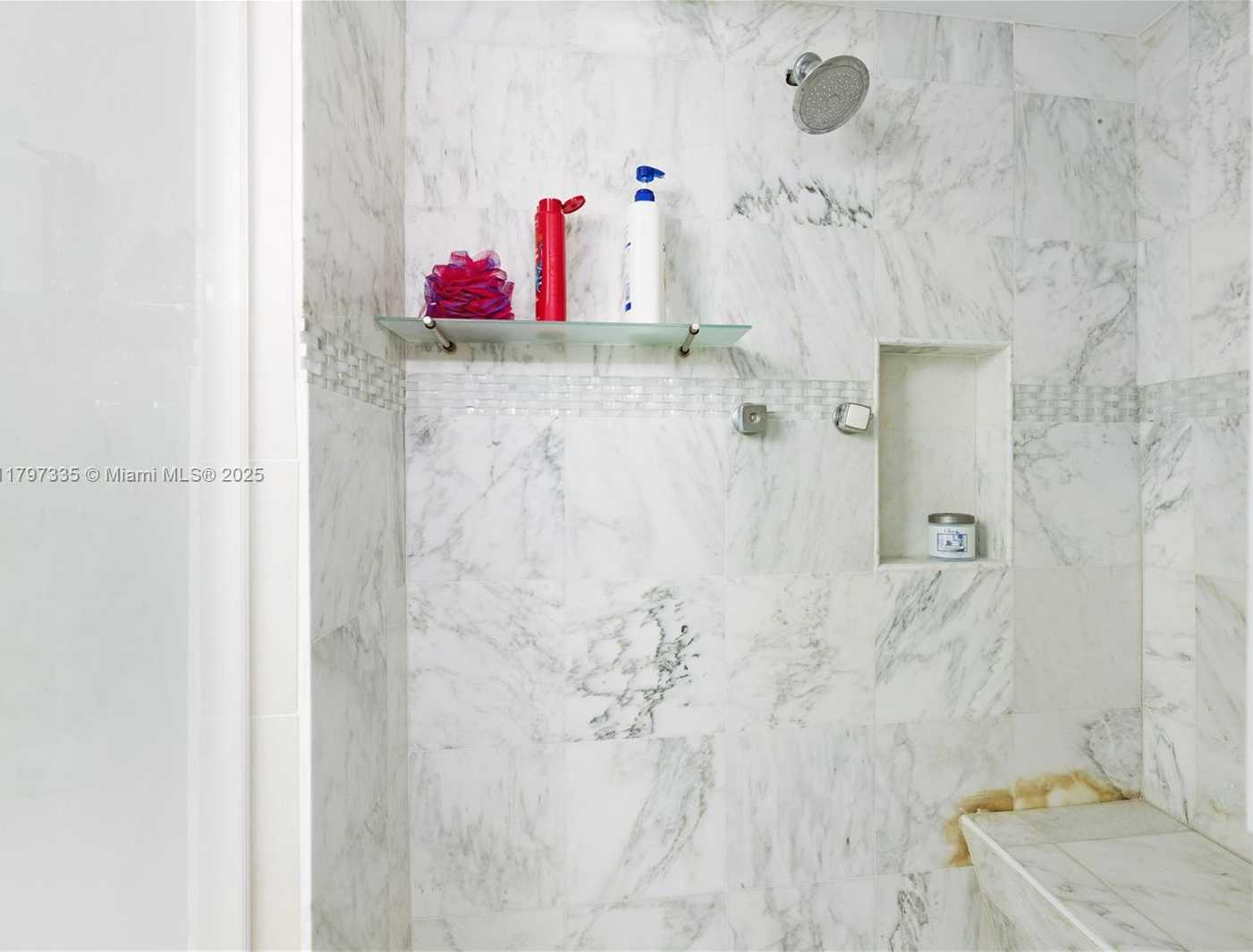 Small Image of 6423 COLLINS AVE #703, Miami Beach Number 27