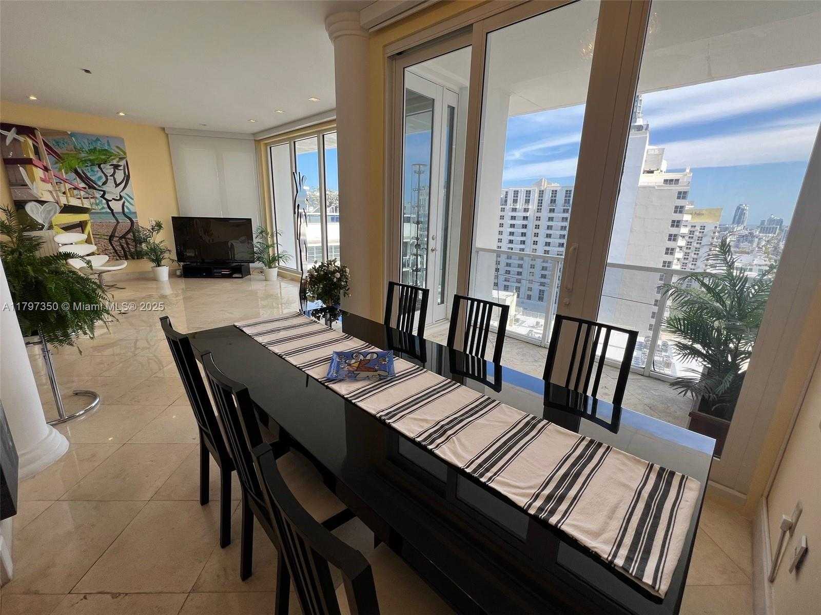 Small Image of 100 LINCOLN RD #PH12, Miami Beach Number 13