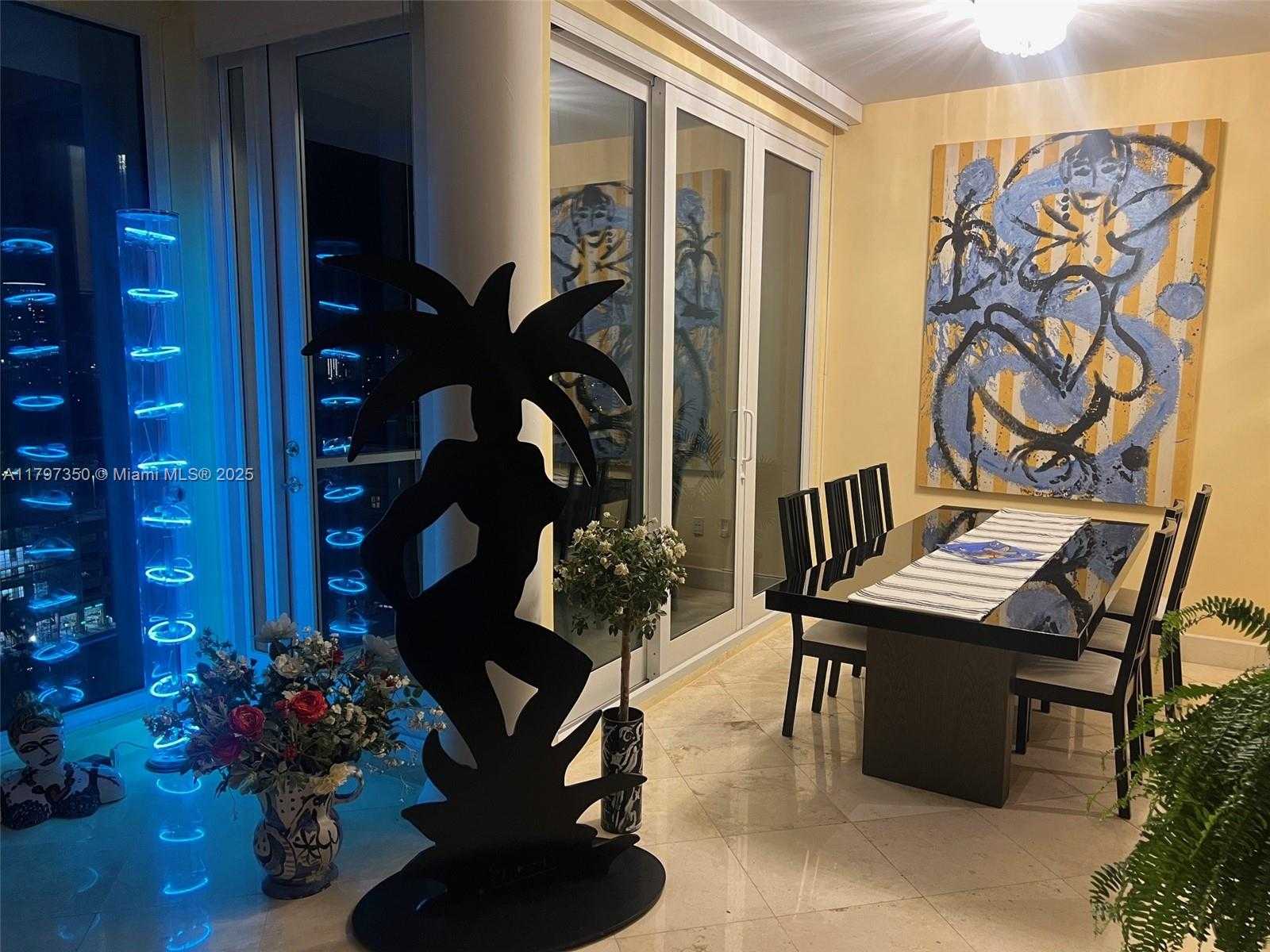 Small Image of 100 LINCOLN RD #PH12, Miami Beach Number 41