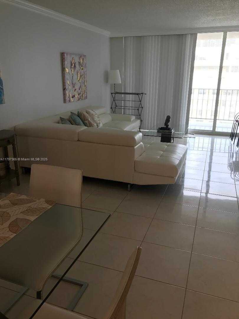 Small Image of 2030 SOUTH OCEAN DR #2223, Hallandale Beach Number 13