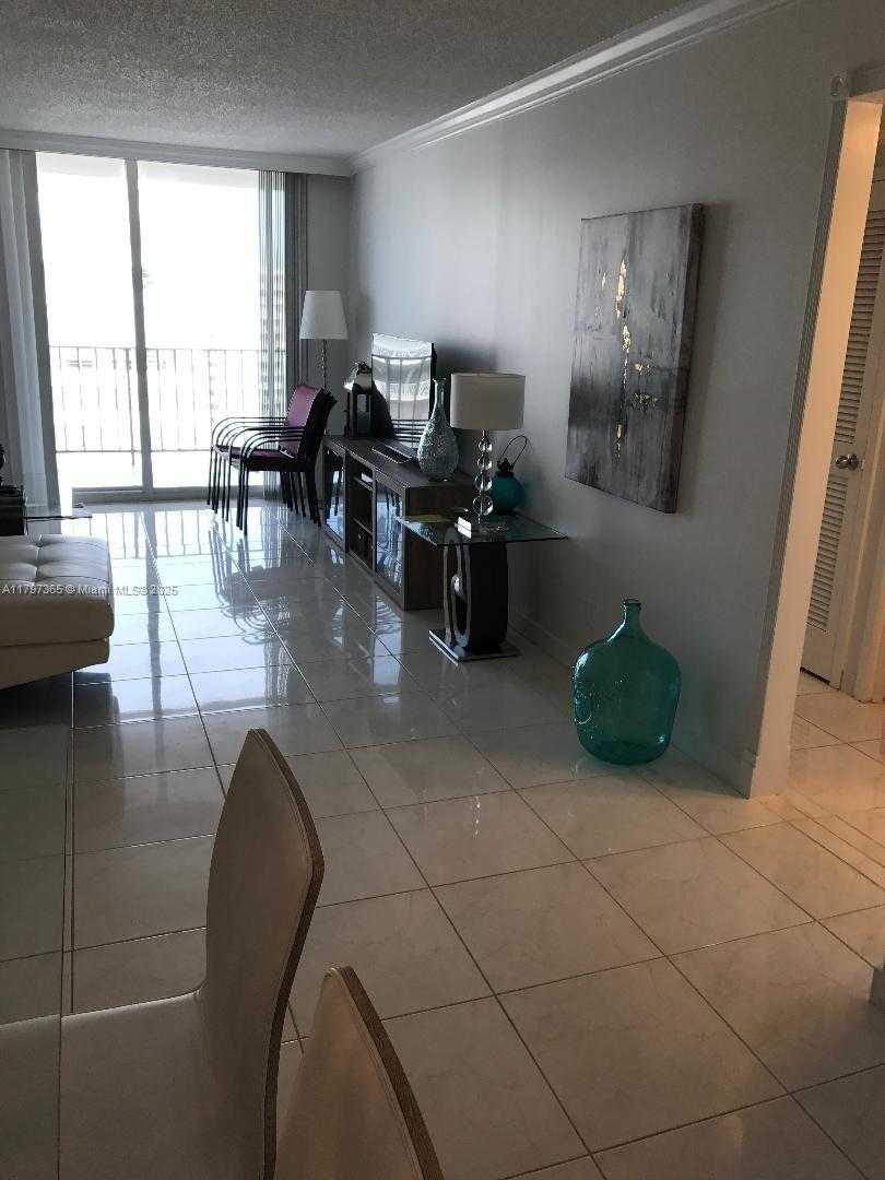 Small Image of 2030 SOUTH OCEAN DR #2223, Hallandale Beach Number 15
