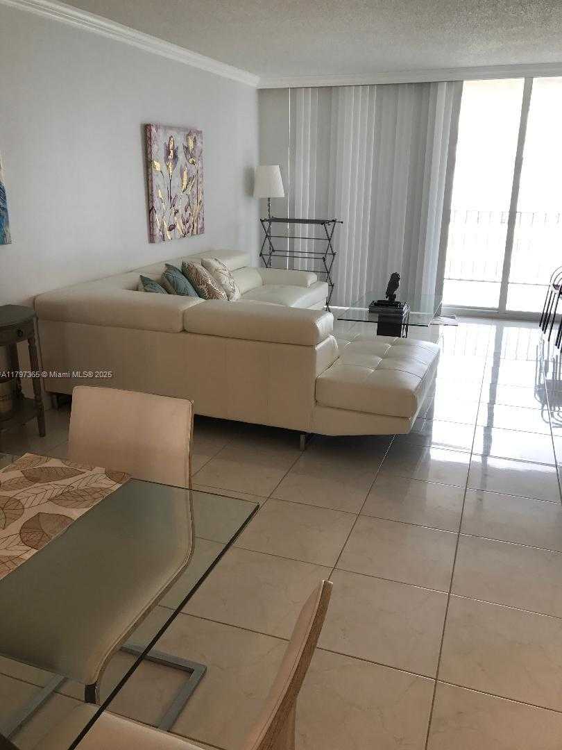 Small Image of 2030 SOUTH OCEAN DR #2223, Hallandale Beach Number 16