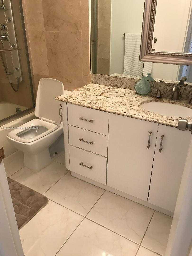 Small Image of 2030 SOUTH OCEAN DR #2223, Hallandale Beach Number 24
