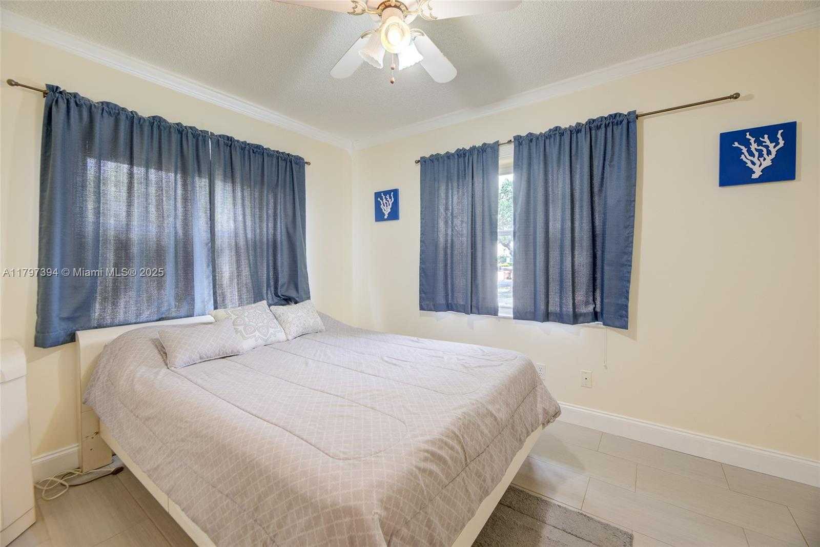Small Image of 1248 WEST LAKES DR, Deerfield Beach Number 24